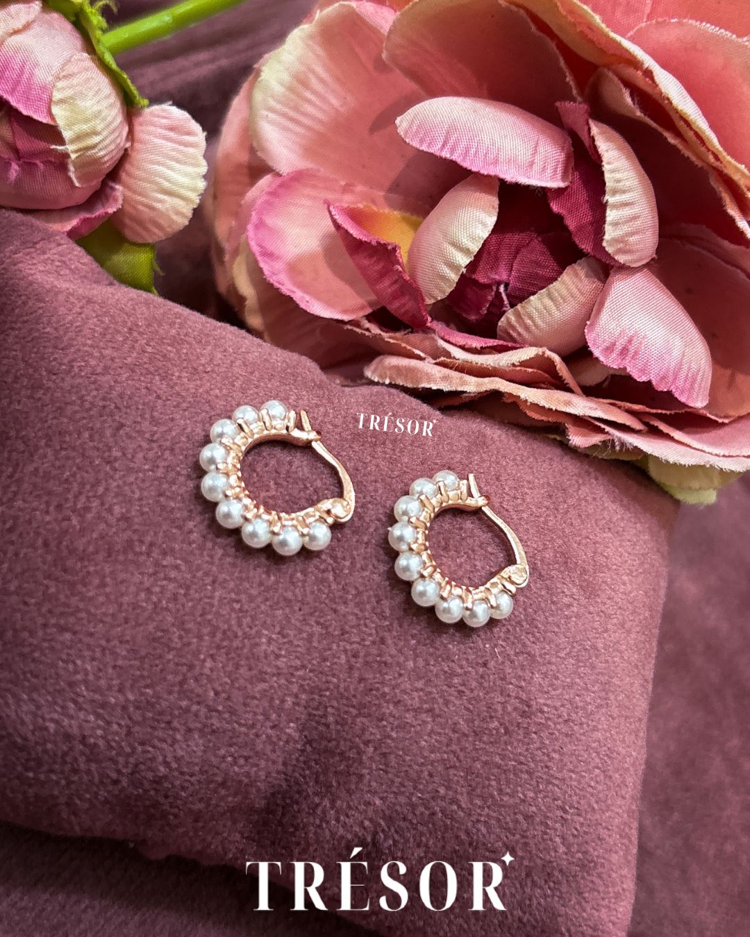 Small Pearl Line Hoops