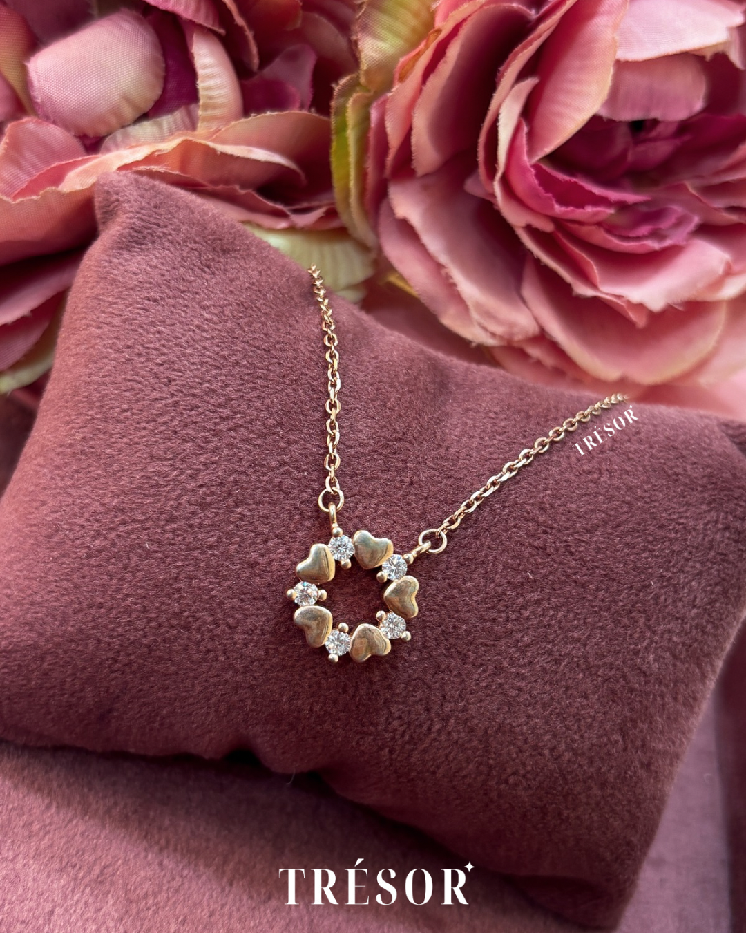 Heart Flower Circle Necklace