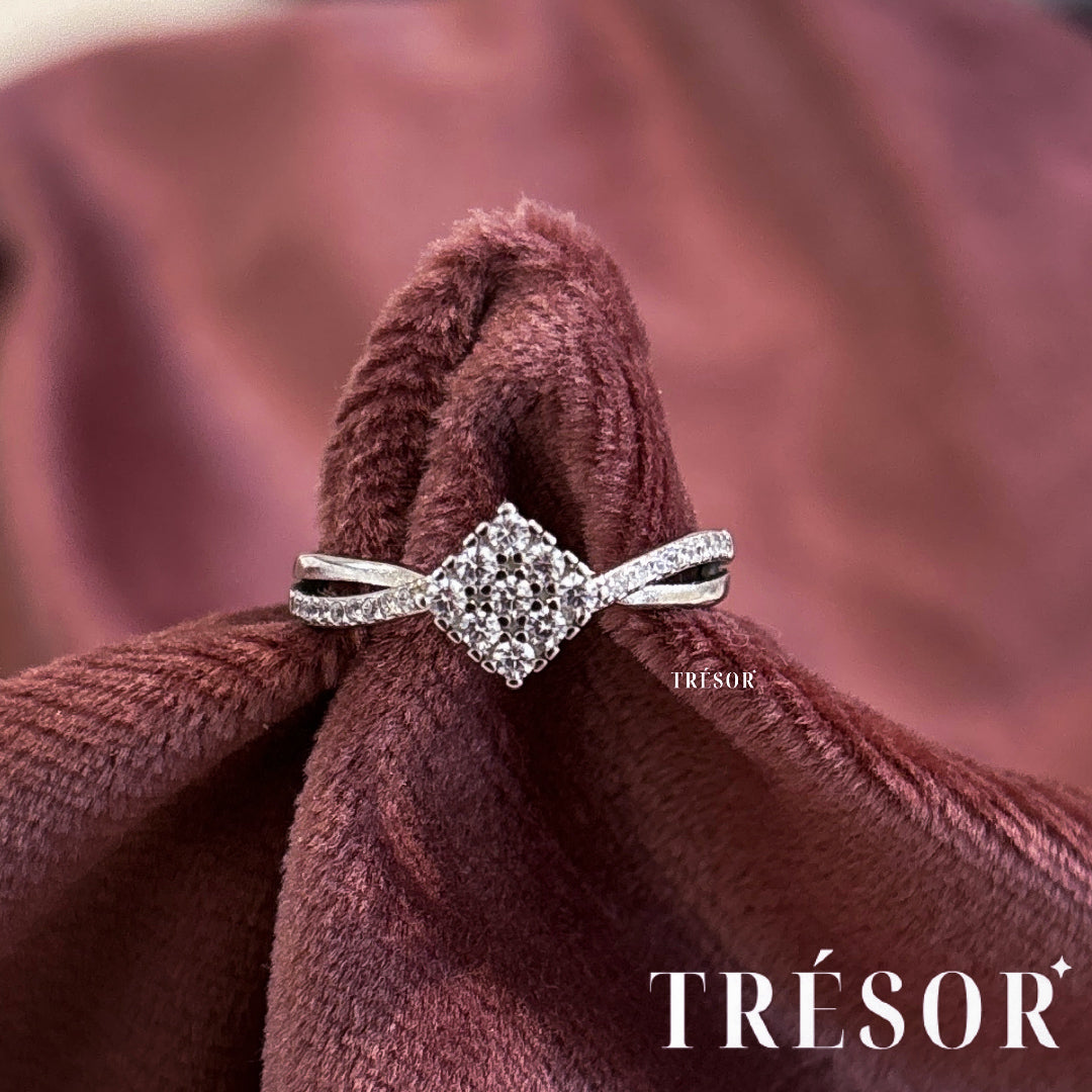 Dainty Diamond Cross Line Ring