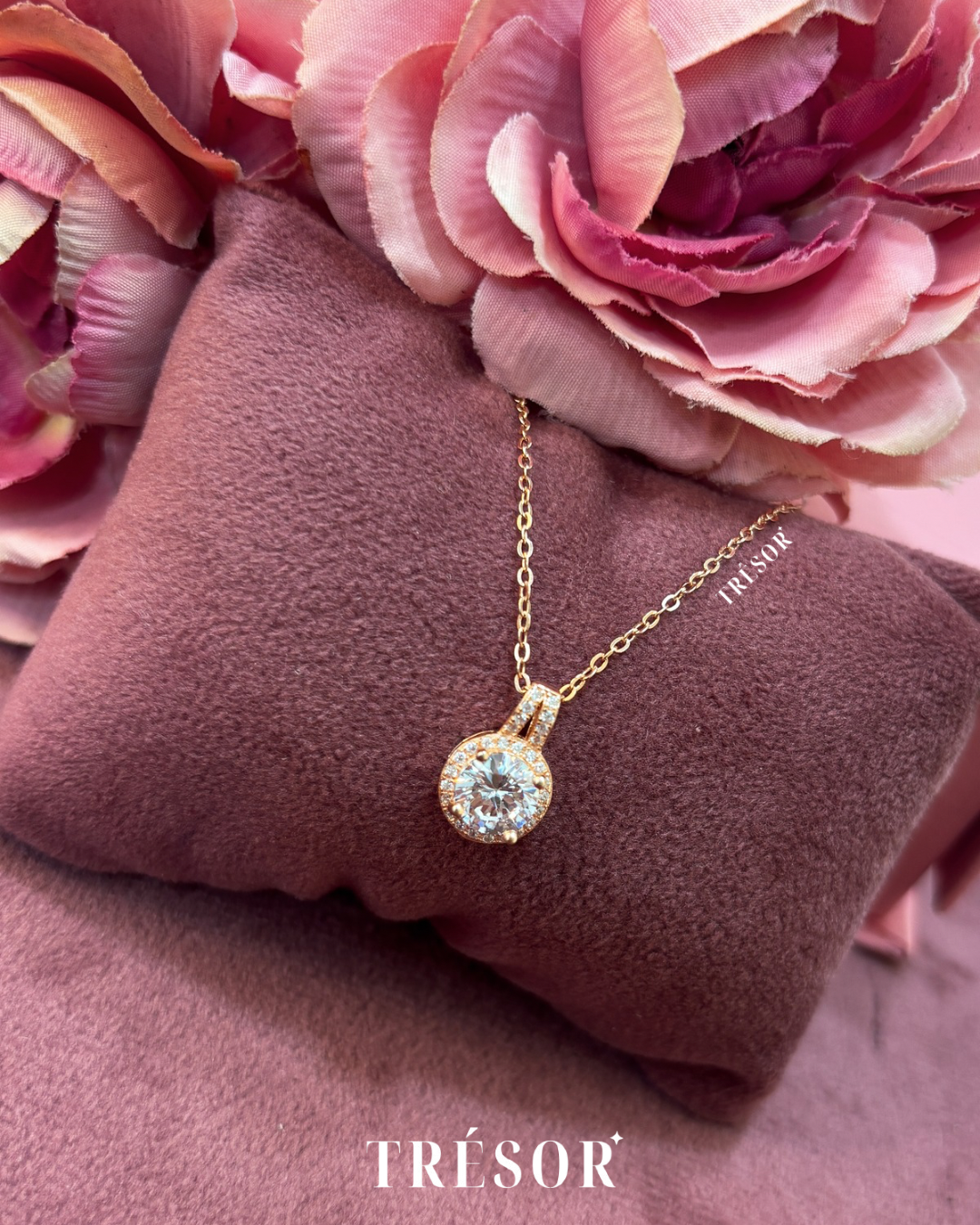 Big Round Halo Pendant Chain