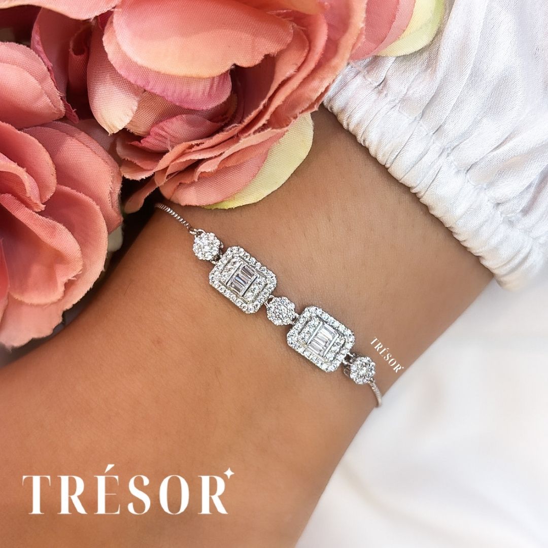 3 Flowers & 2 Baguette Square Bracelet