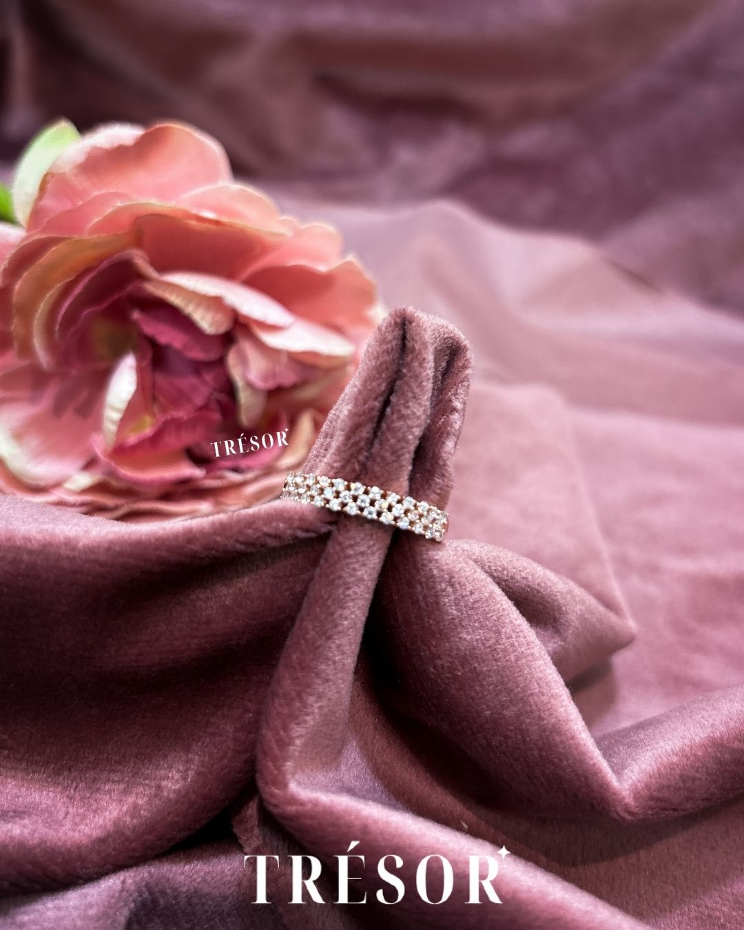 3 Alternate Studded Diamond Line Ring
