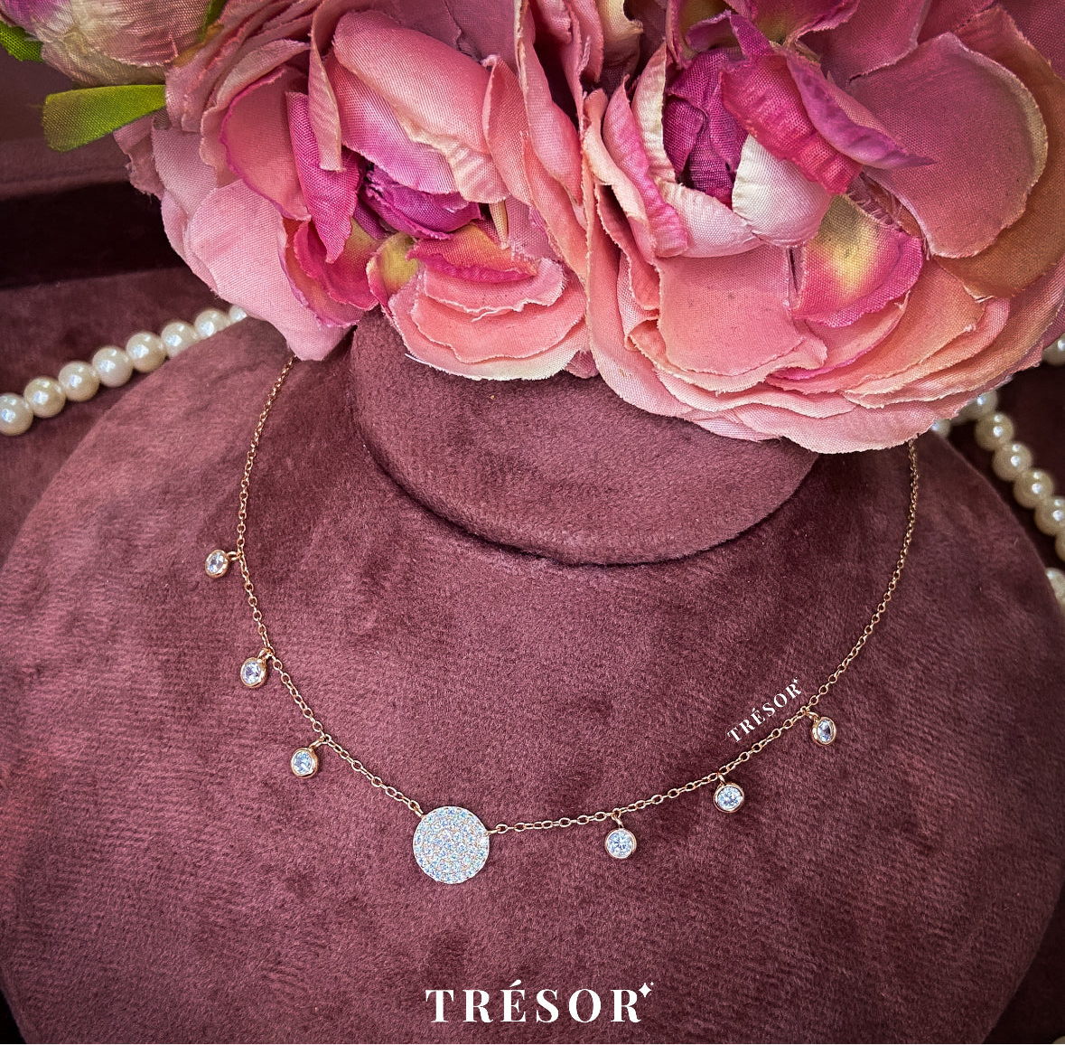 Big Center Round & Micro Diamond Necklace