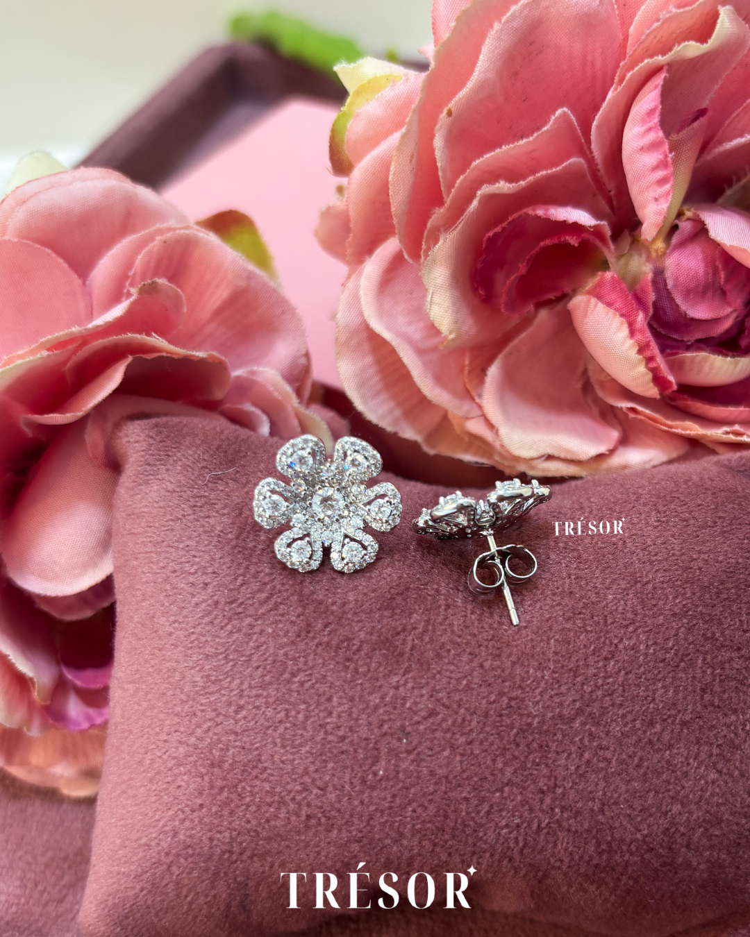 Pop Flower Studs