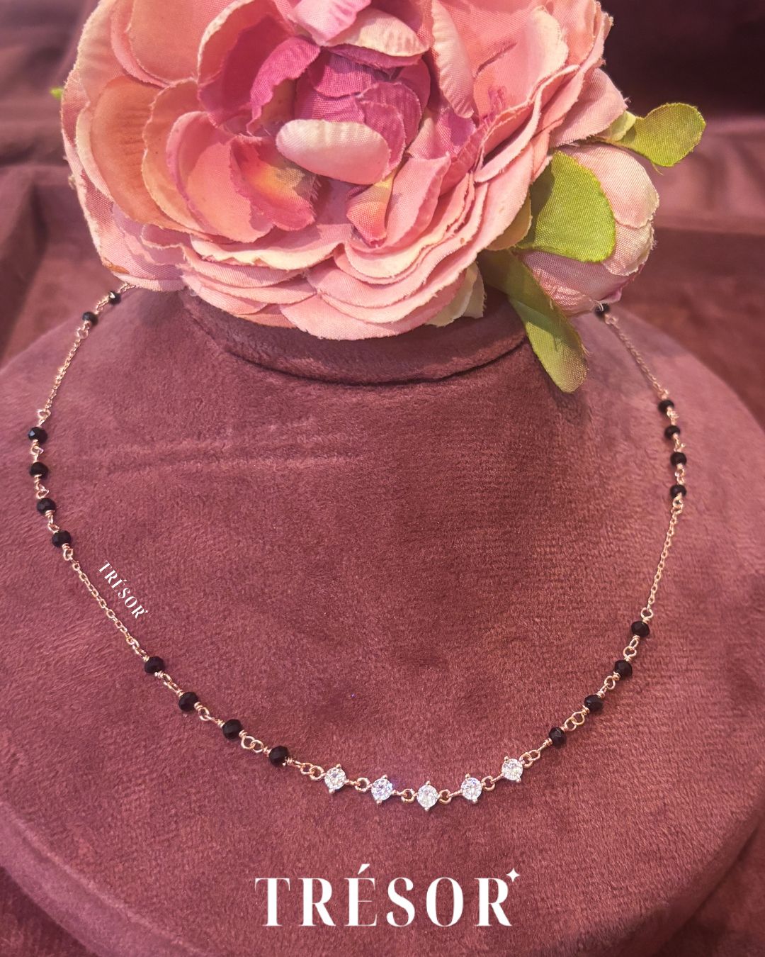 5 Diamonds Mangalsutra