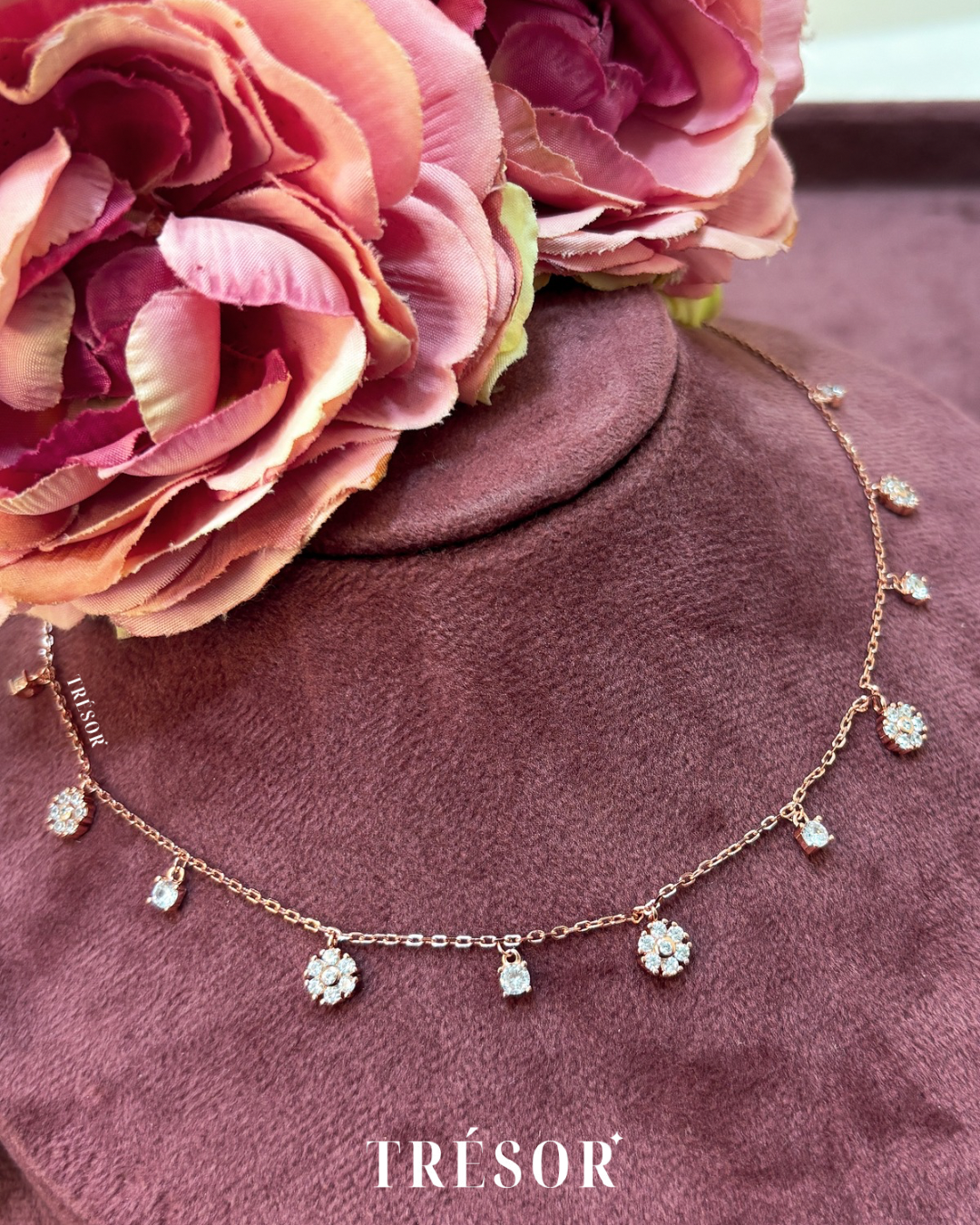 Fan Flower & Micro Diamonds Charm Necklace