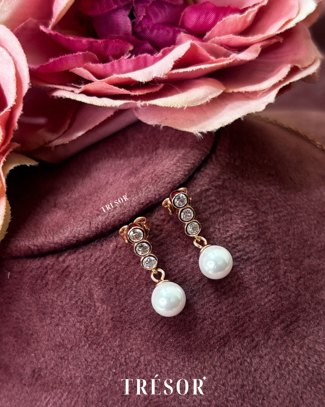 Pearls & Micro Diamonds Charms Pendant Set