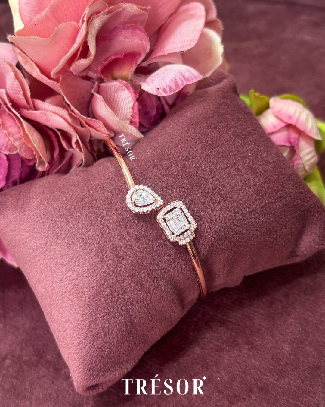 Halo Square & Drop Bracelet