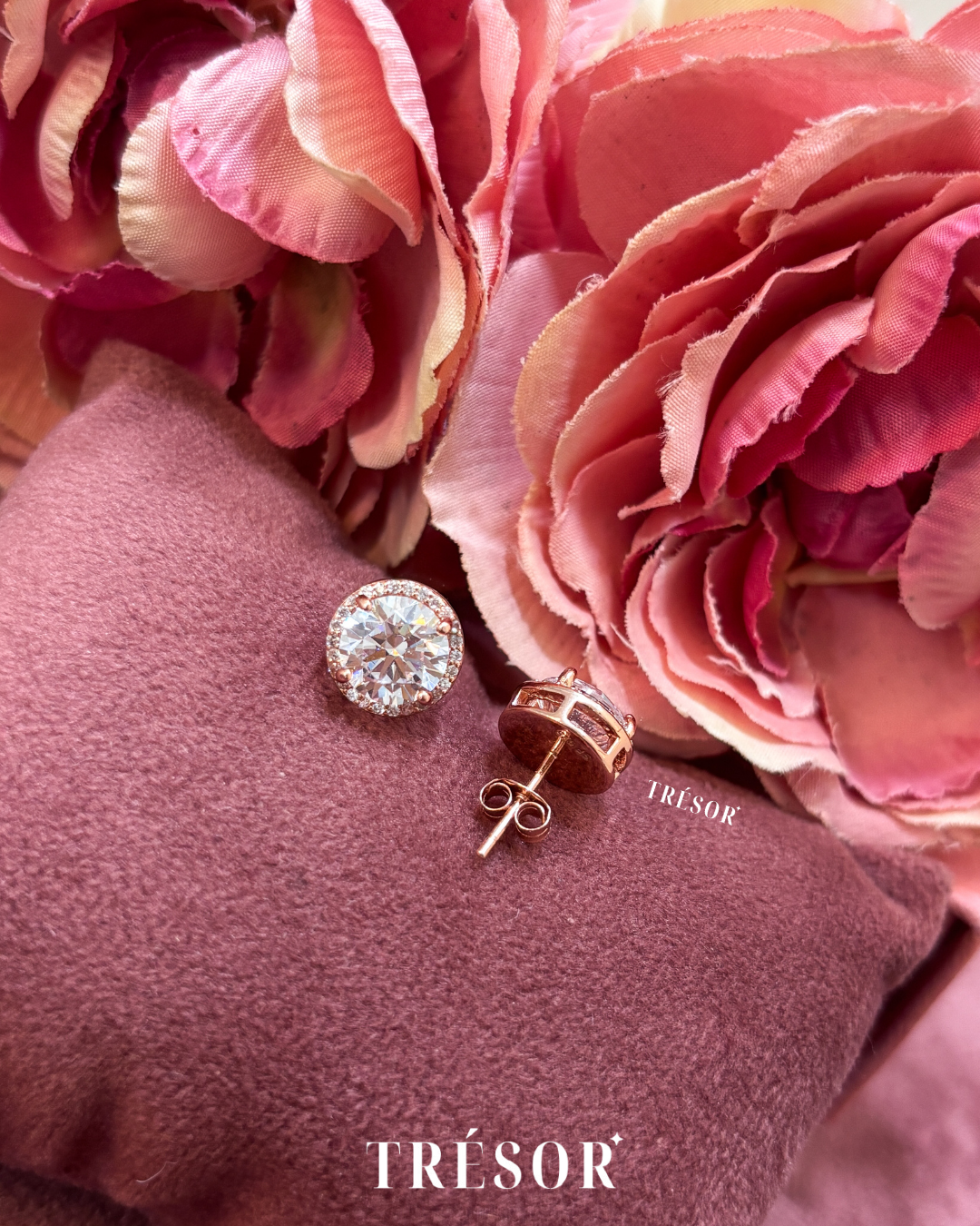 Evergreen Round Studs