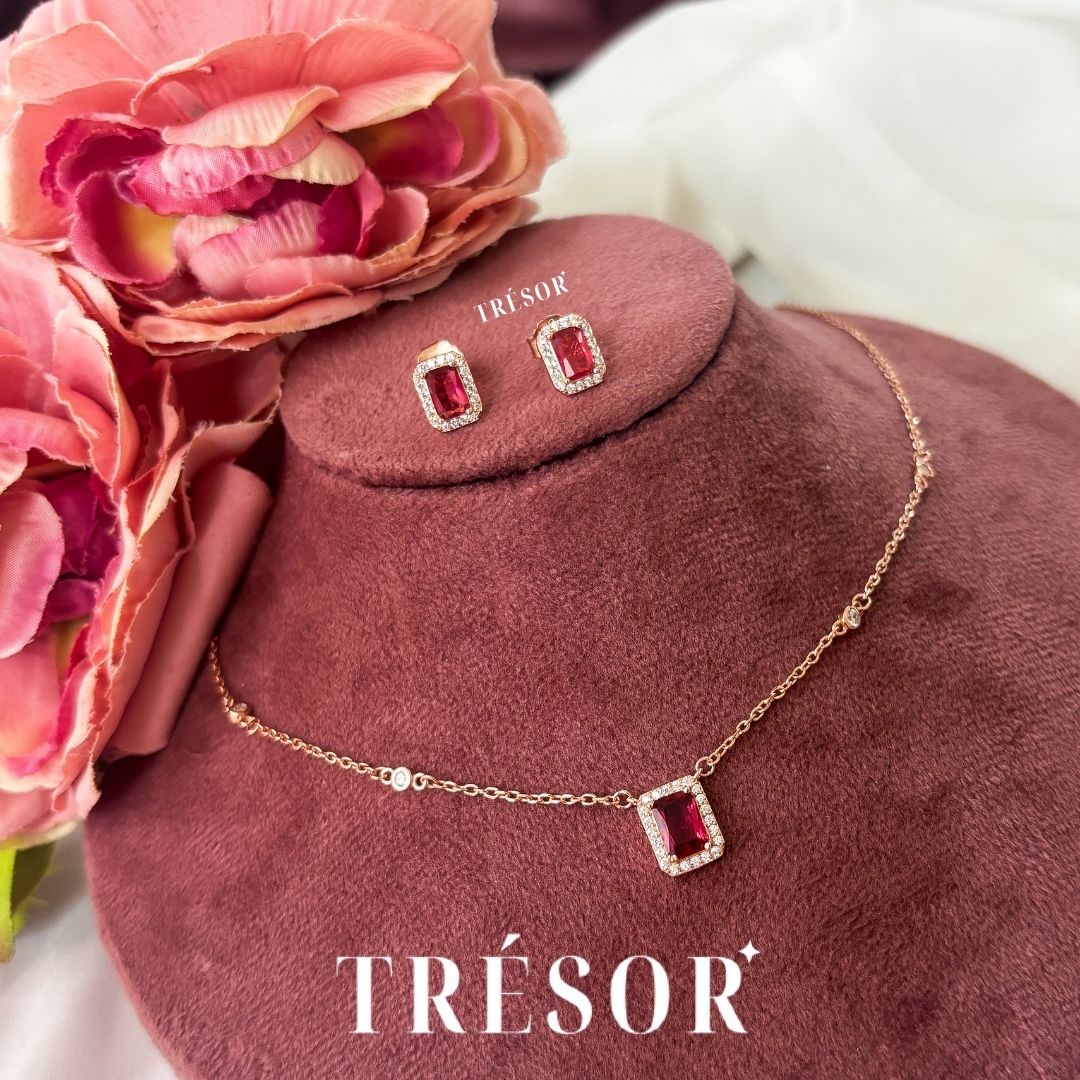 Red Square Pendant Set