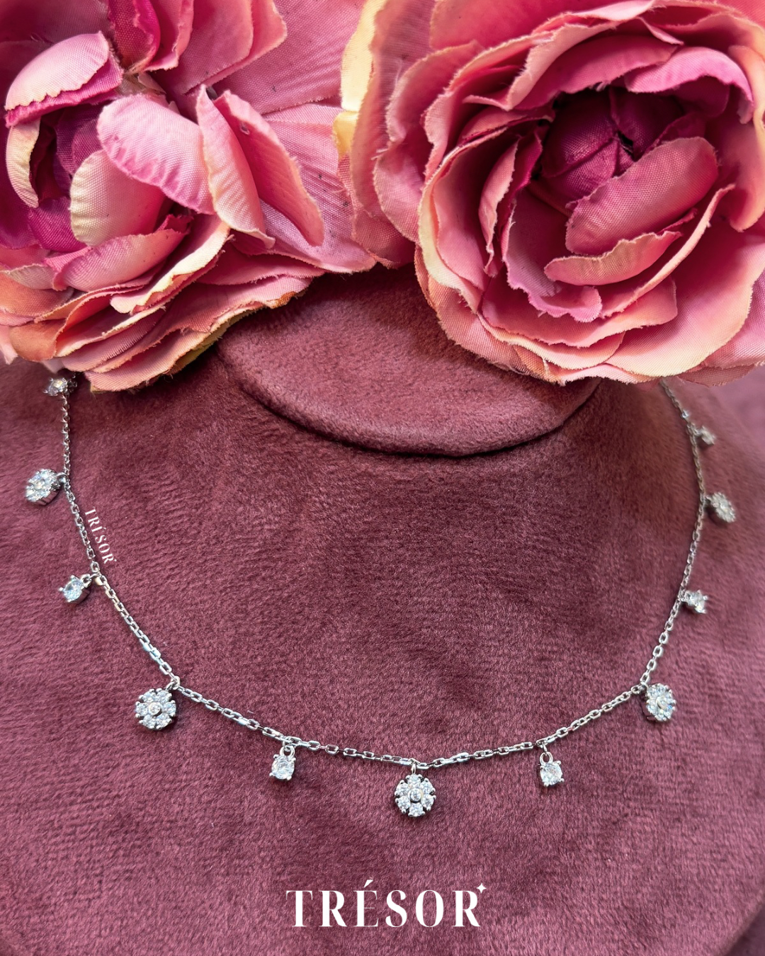 Fan Flower & Micro Diamonds Charm Necklace