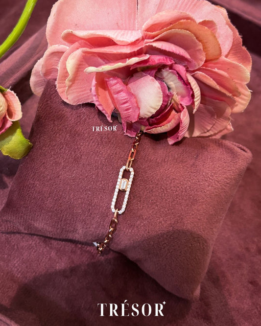 Oval Link Spark Bracelet