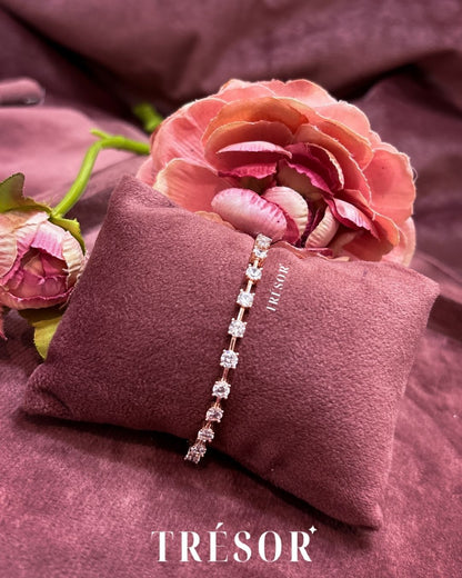 Big Solitaire Gap Tennis Bracelet