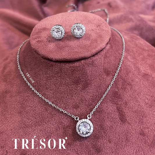 Halo Round Pendant Set