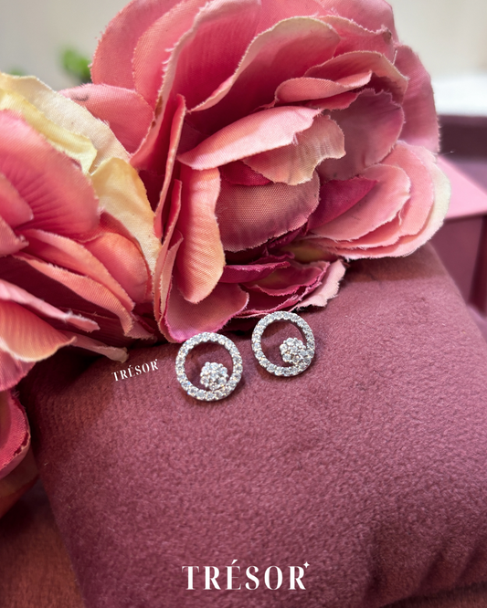 Dainty Open Circle & Flower Studs