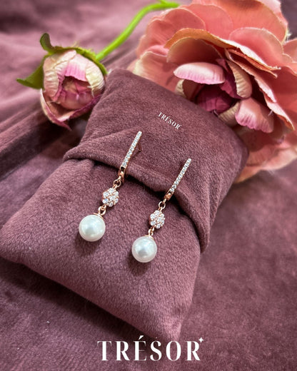 Flower & Pearl Earrings