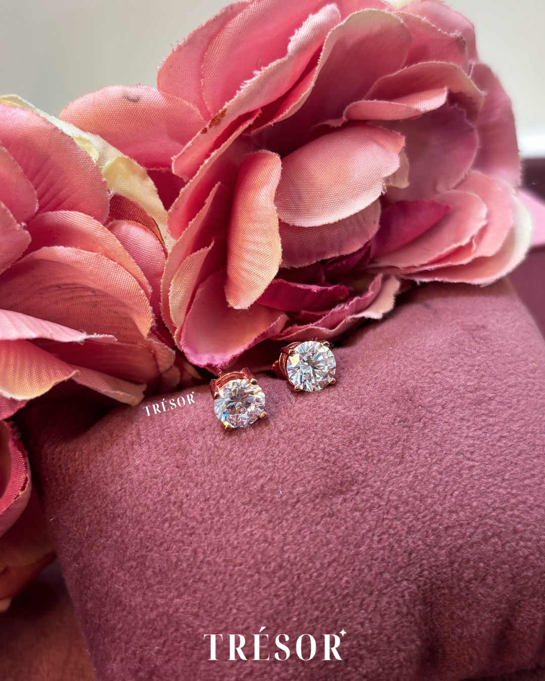 Big Solitaire Studs
