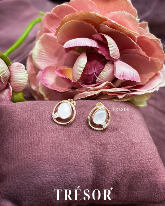 Rosé Oval Shine Studs