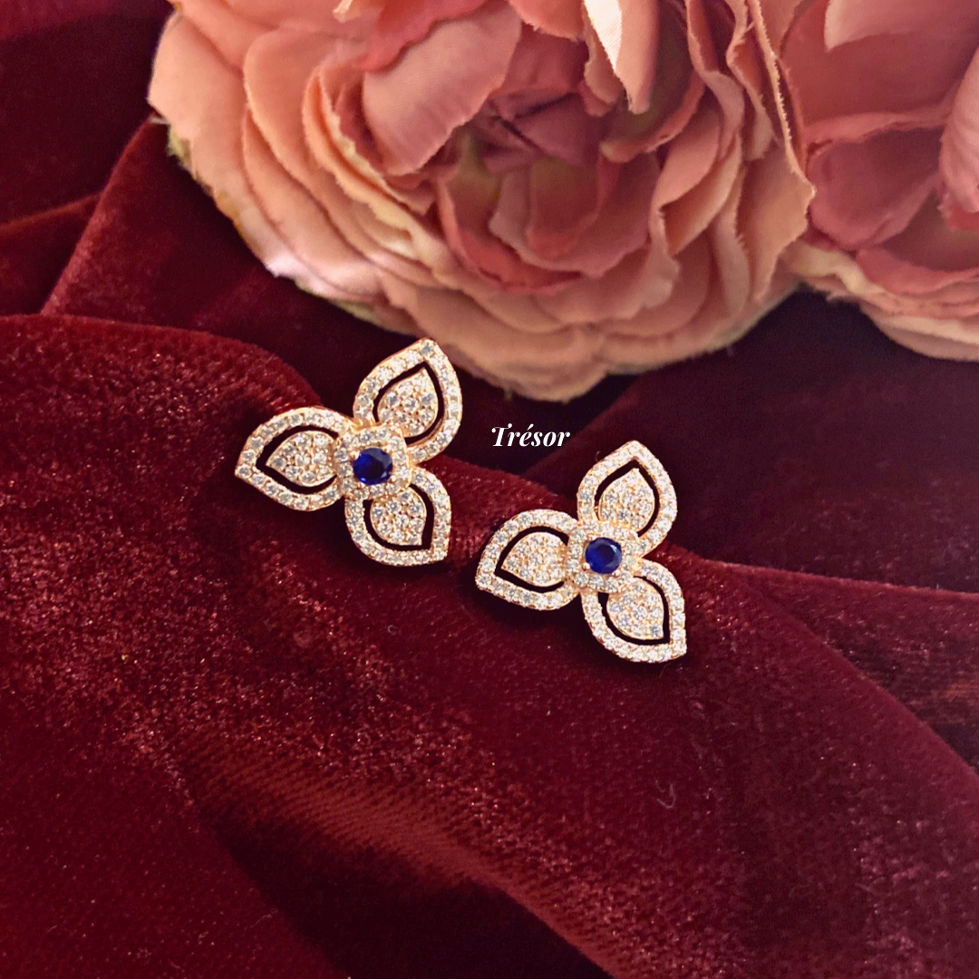 Blue 3 Leaves Studs