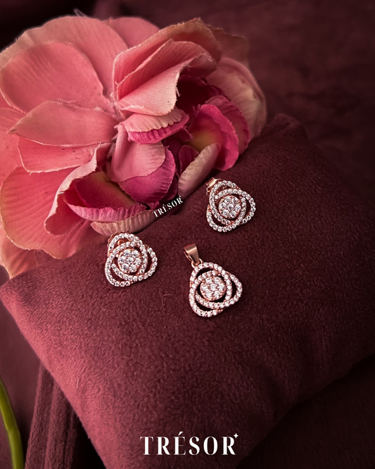 Twisted Triangle Jewellery Set