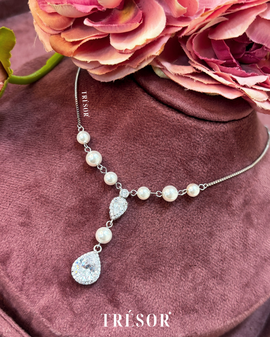 Pearls & Drop Diamond Box Chain Necklace