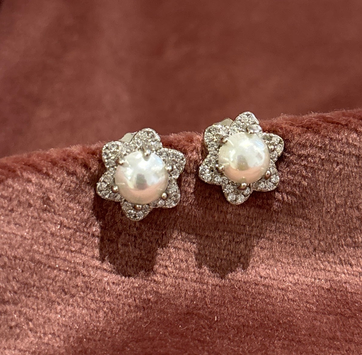 Star Pearl Studs