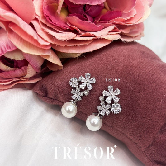 Pearl Dangle & 3 Flowers Earrings